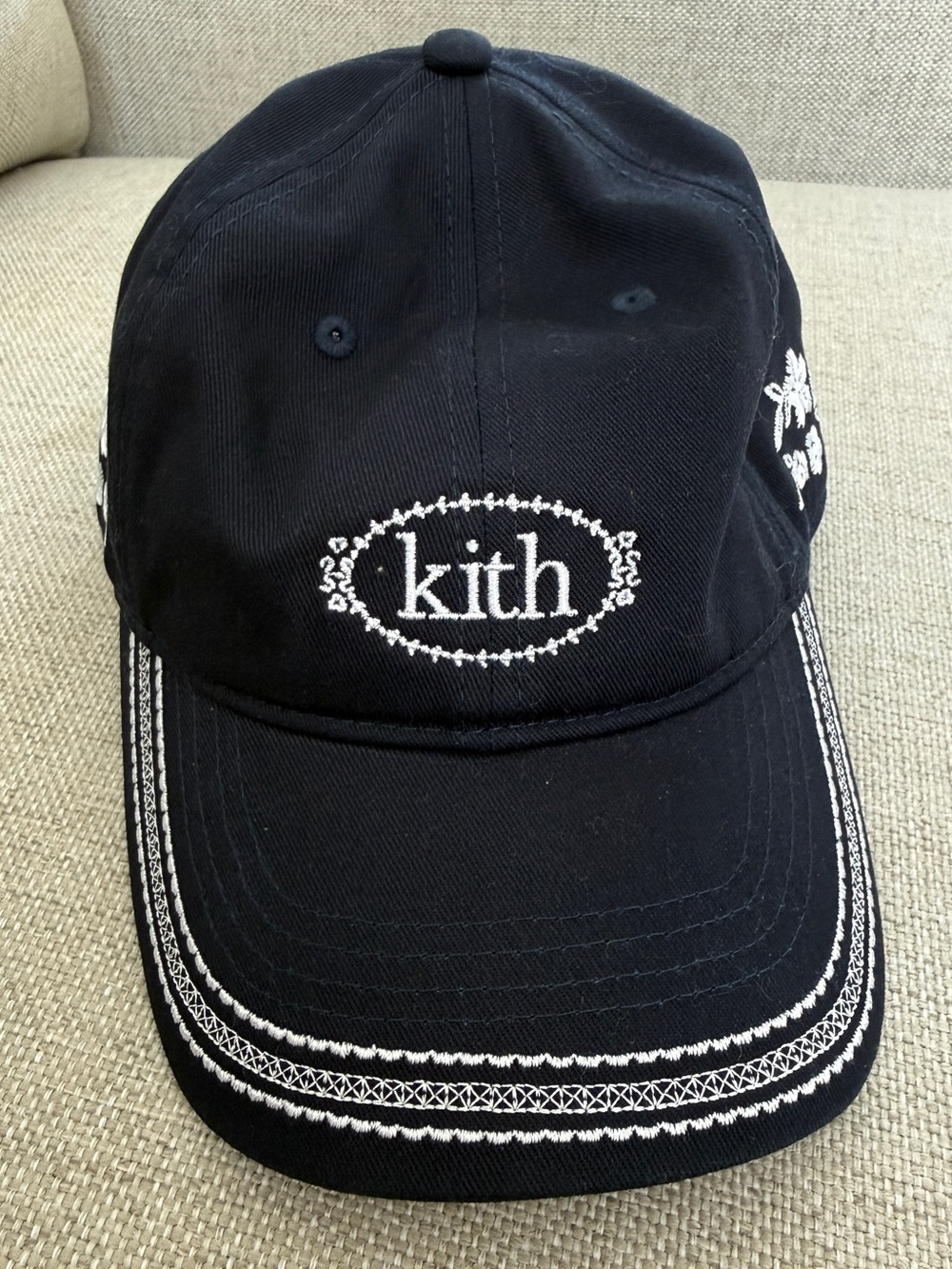 Women’s Floral Embroidered Baseball Cap